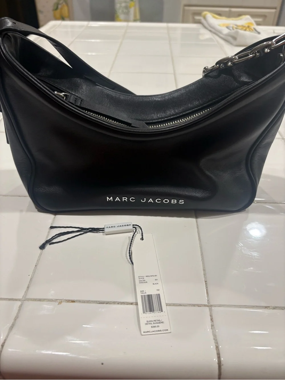 Marc Jacobs sleek black